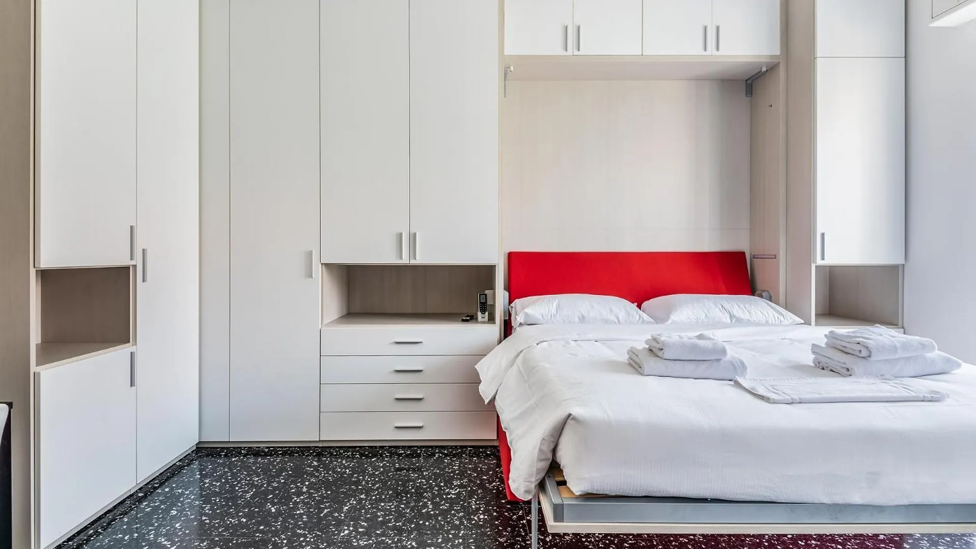 Apartmán Milano 2 Pax Wi-Fi Via Tartini 13C 0*,  Itálie