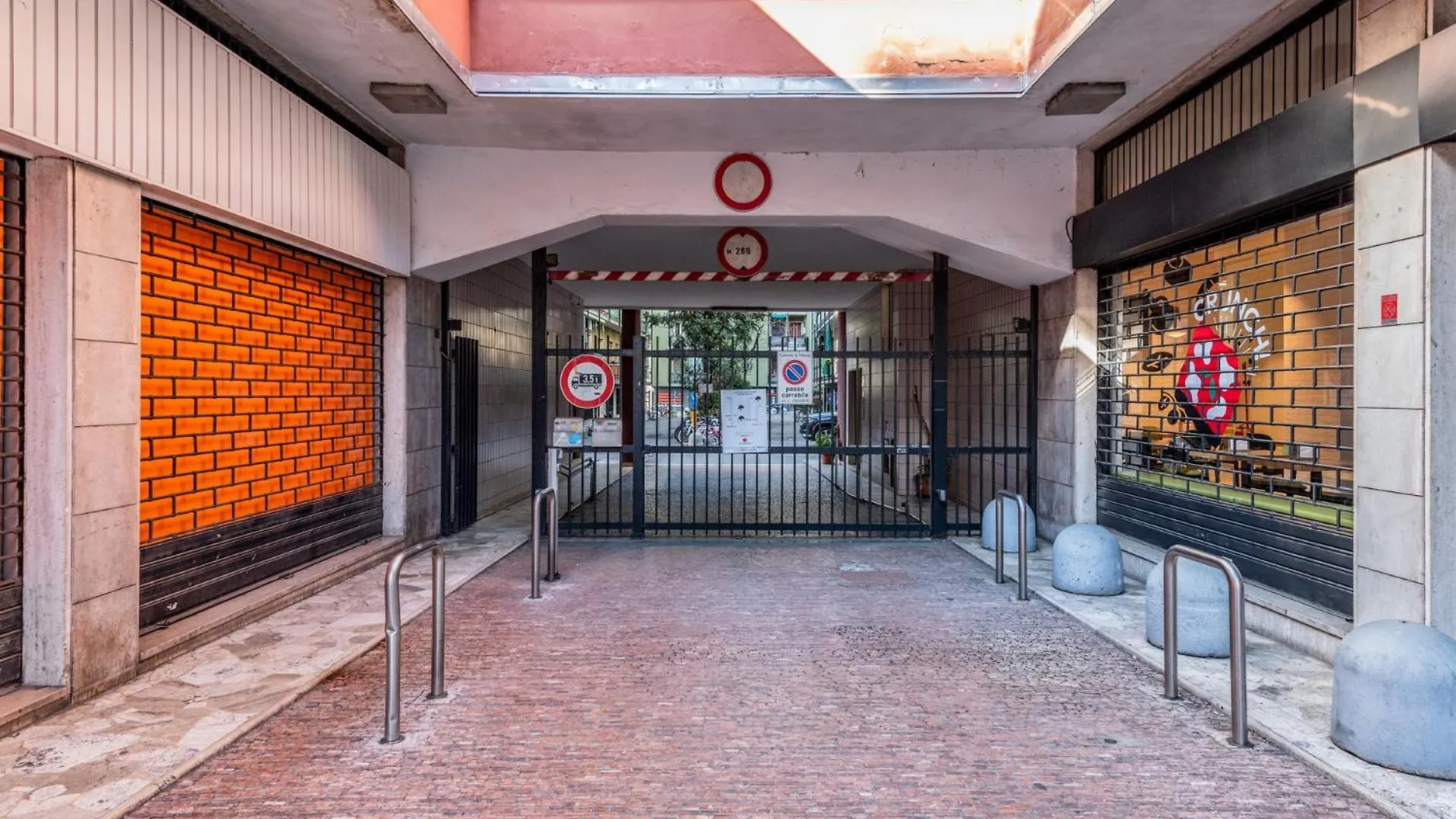 Milano 2 Pax Wi-Fi Via Tartini 13C Apartment Milan